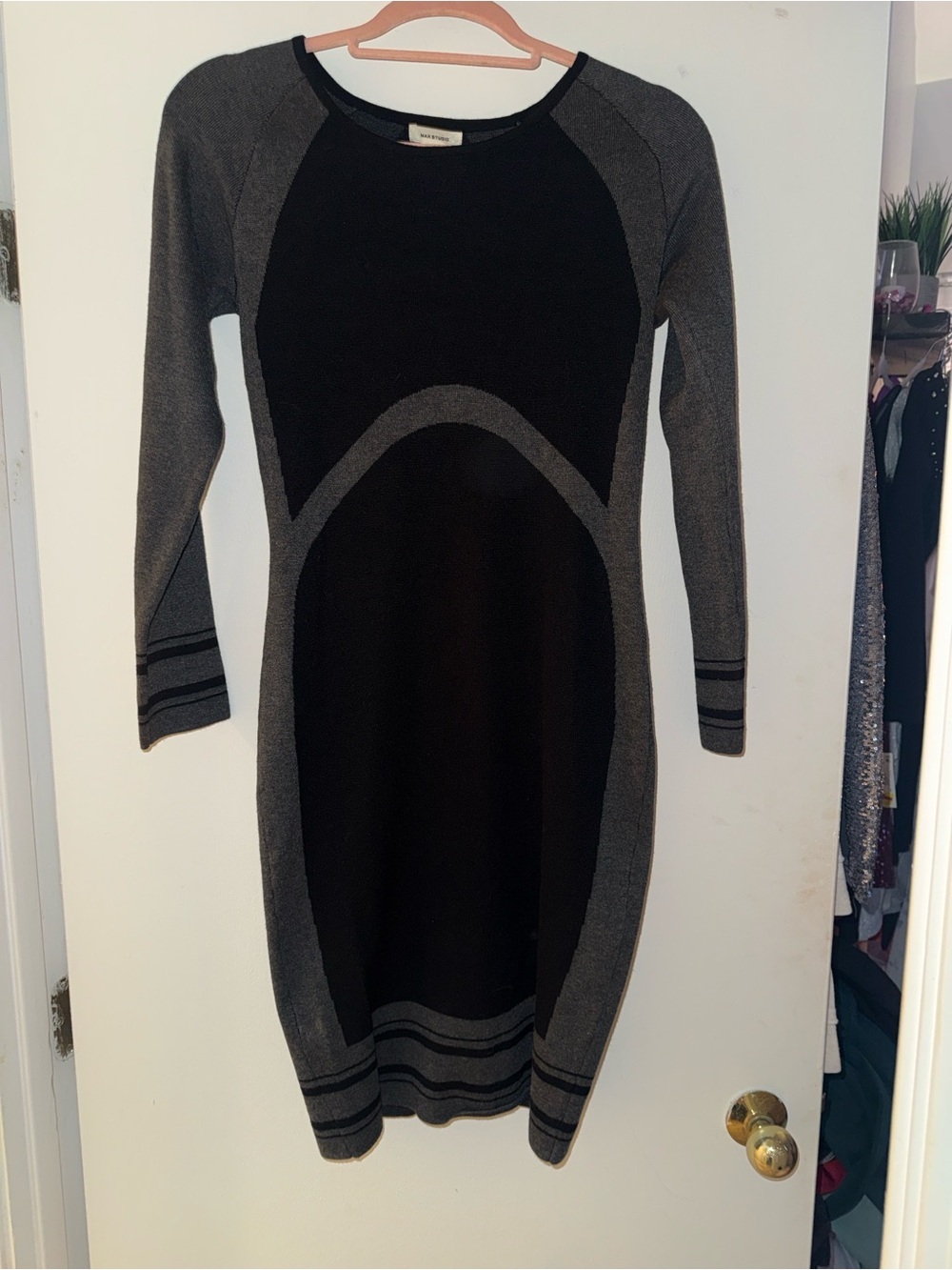 Max Studio Black and Gray Long Sleeve Bodycon Knit Dress